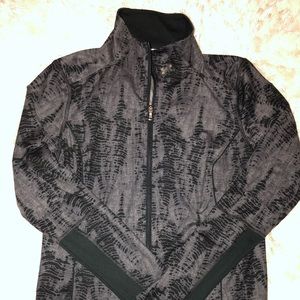 Sold! Quarter zip pullover